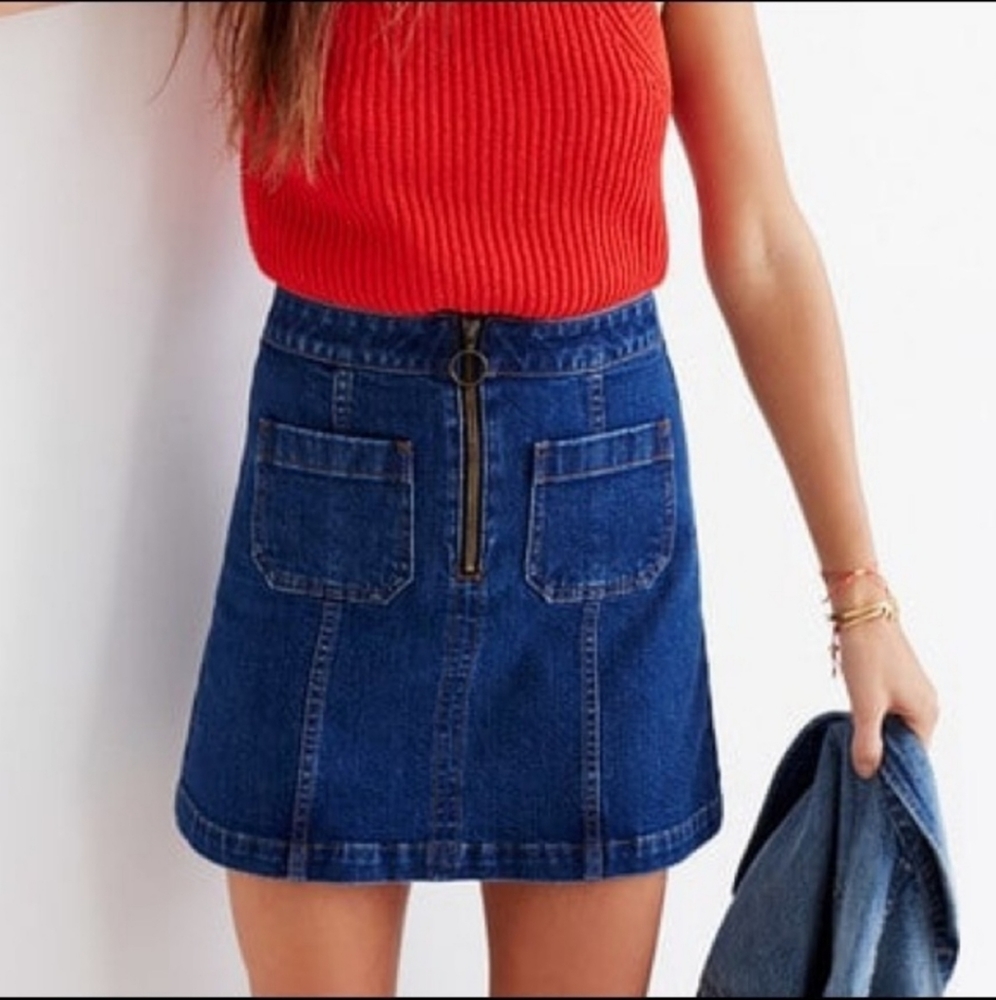 Madewell A line denim jean mini skirt front pockets and o‎ ring zipper size 30